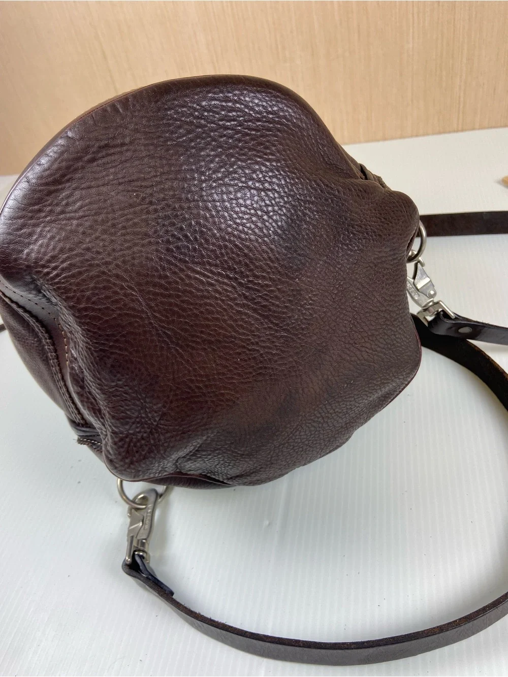 Vintage Rugby North America Brown Leather Bucket Backpack 🤎